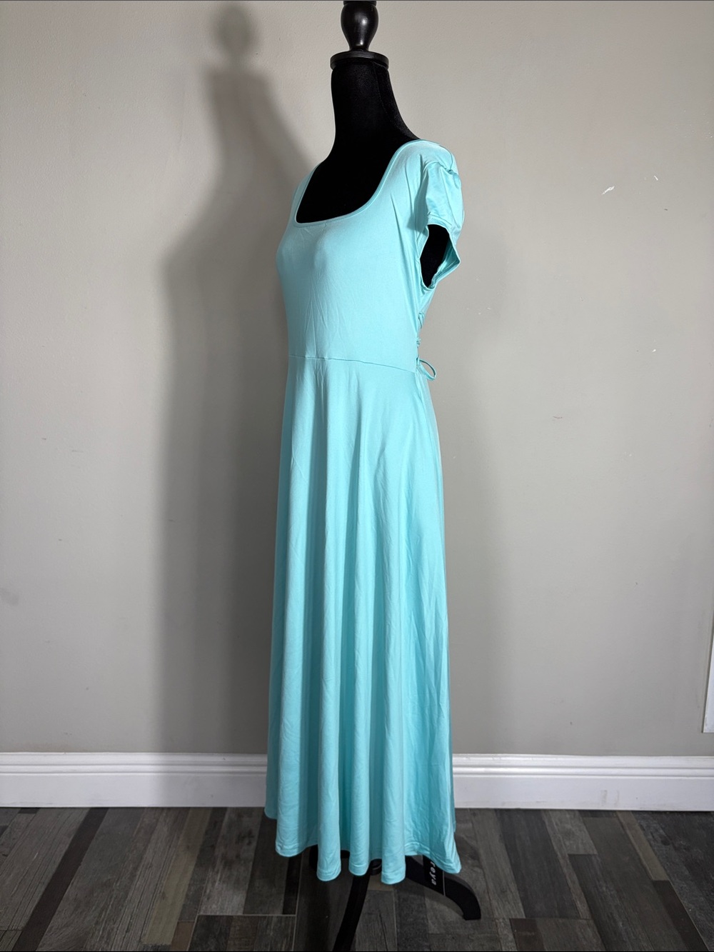 Women's Aqua Scoop Neck Maxi Dress - Picture 3 of 5